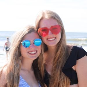 Meet your Posher, Janie